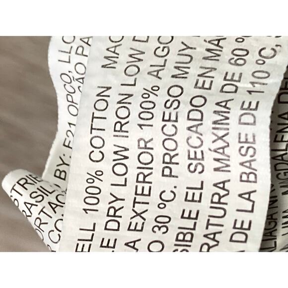 Forever 21 Women's Blue Distressed Denim Cutoff Shorts Size 27 Casual - Picture 10 of 10